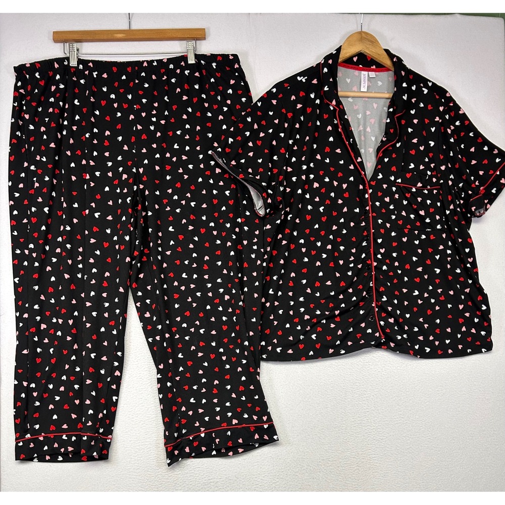 Valentine Joyspun Women 3X Black Heart Print Pajama Set Short Sleeve Capris